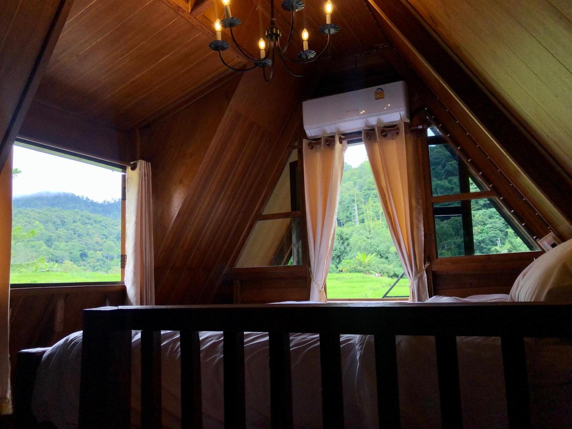 Ban Kaew Mo Ra Glamping & Restaurant 호텔 Pang Mapha 외부 사진