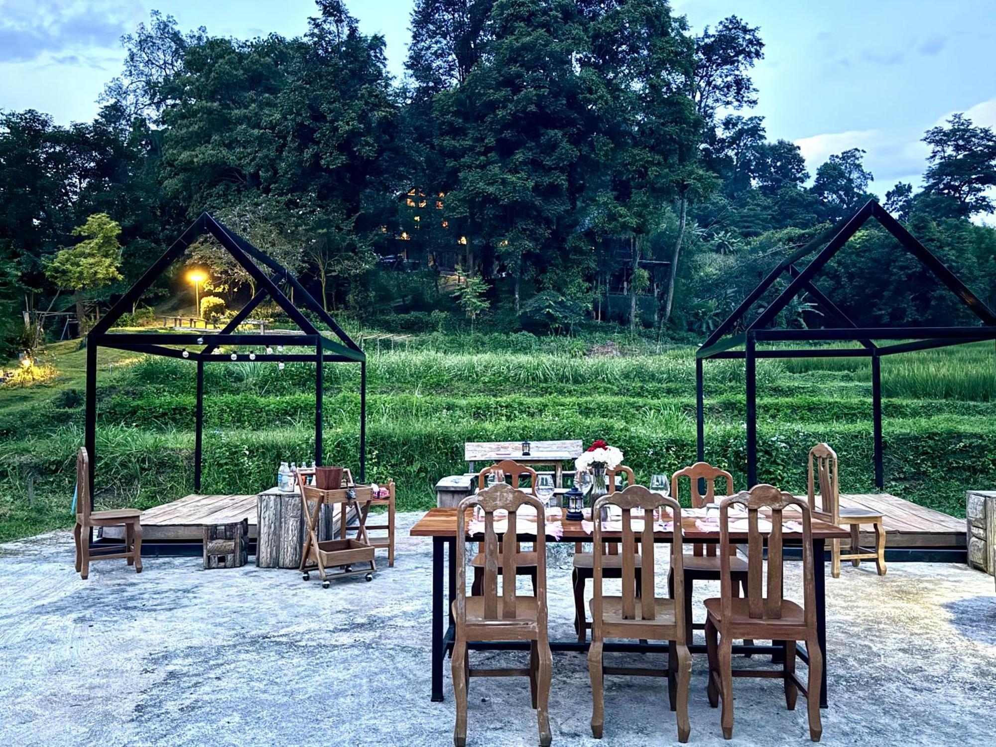 Ban Kaew Mo Ra Glamping & Restaurant 호텔 Pang Mapha 외부 사진