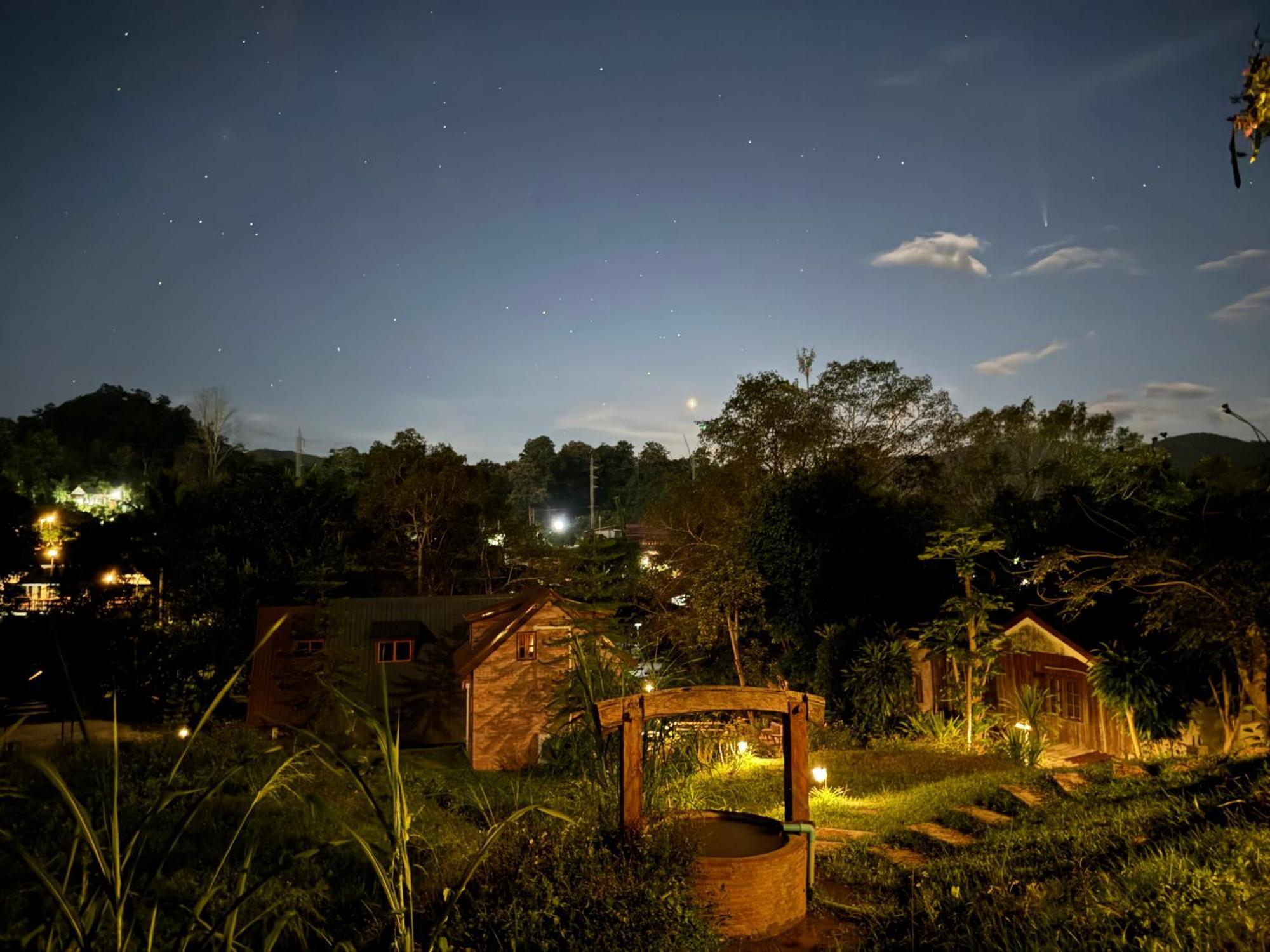 Ban Kaew Mo Ra Glamping & Restaurant 호텔 Pang Mapha 외부 사진